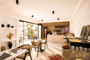 Kouros Home & Suites--Faliraki--Adults Only