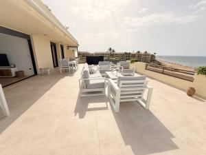 Playa Grande 52 by homeprive