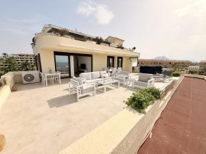 Playa Grande 52 by homeprive