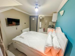 Aksoy Old City Suites