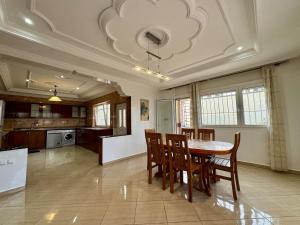 Spacious Private Villa with a Large Pool - Complete Privacy & Tranquility
