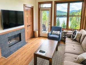 Appartement-Condo sur Lac Superieur-Mont-Tremblant