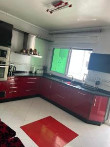 Spacious appartement overlooking the boulevard