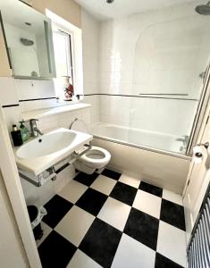 West London Homestay near South Ealing Station