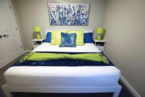 Edgemont Escape AC Groups River Cree WEM Disney