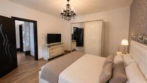Elegant Boutique Apartment with Luxury Bedroom