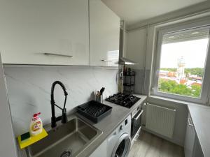 SkyRise Apartman