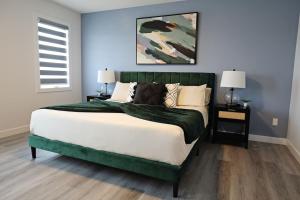 Chappelle wAC King Beds Fenced Yard Garage