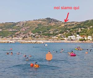 Una terrazza sul mare