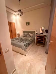 appartement sur casabay acces piscine plage et park enfants