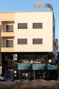 Rue sakia el hamra