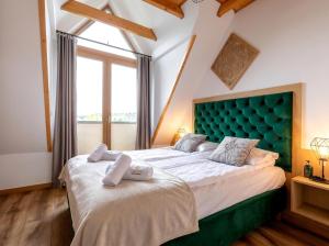 Golden Apartments - Tatra View - Księżycowe Apartamenty SPA - 24g 2-2