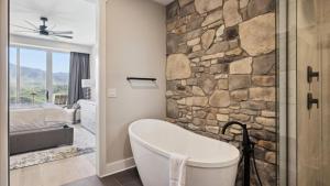 Highlands of the Smokies 301 3br