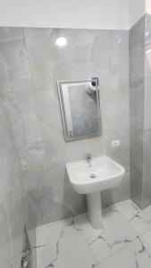Family Apartment 2BR with 2 Bathrooms Shëngjin