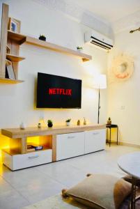 Elegant 2- Bedroom Parking Netflix