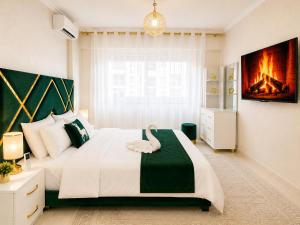 Elegant & Bright 2 Min to TGV & Corniche Beach