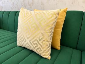 Elegant & Bright 2 Min to TGV & Corniche Beach