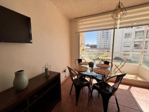 Fully equipped apartment, 5 minutes from La Serena Lighthouse, great for large groups