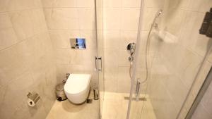 Aerohub Grand Hotel