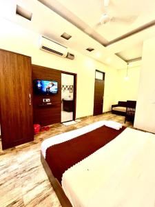 Hotel Wooodcrestt Zirakpur