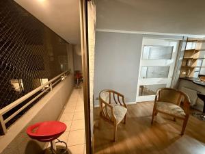 Well-equipped apartment - Wi-Fi - Balcony - Steps from the Metro
