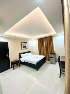Weber Hotel