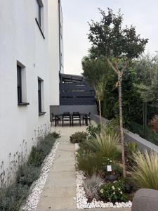 Pleasing Place FREE PRIVATE PARKING