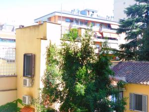 San Giovanni Metro Home