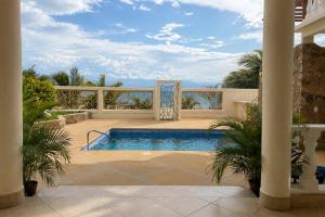 *Villa Frente al Mar Alberca Privada & Concierge*