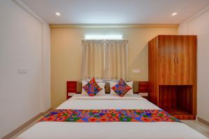 FabHotel Global Stay