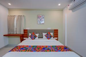 FabHotel Global Stay
