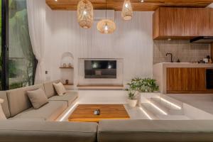 El Agua Villas - Plot 5