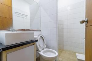 RedDoorz Plus near Cilandak Town Square 2
