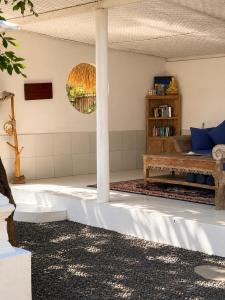 The Hidden Escapes Amed- 2BR Beachfront Villa with Direct Beach Access