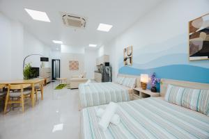 2bed 2bath Apartment w Lift - Spacious & Quiet - 10min walk to Attractions