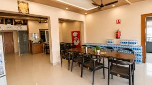 Jhankor Hotel