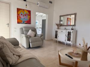 Exclusive villa with private garden