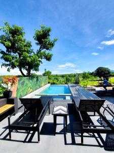 Aya Farm Resort - Cabin 2 with Pool