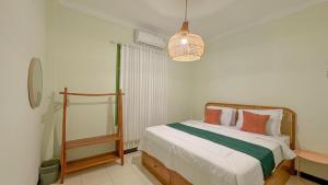 Stylish 6BR Stay Near Prawirotaman & Malioboro