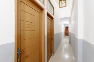 RedDoorz @ Best Hotel Jalan Dr. Sutomo Siantar