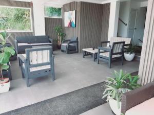 Avana Hills Tagaytay Manor London Suites