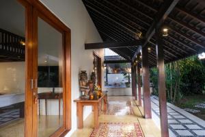 Villa India