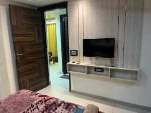2BHK Apartment with Terrace-Cozy Stays Tapovan Rishikesh