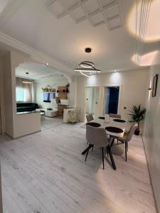 Sons of Kech Bedroom Apartment