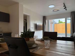 Modern 1BR Apt Near Station