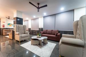Zipp Lite Ballari - Leela Hotel & Banquets