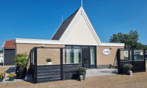Sea Cottage