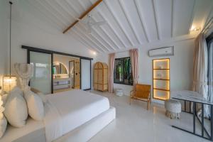Wellness Bisous - Stunning 4BR Ubud Villa with Spa & Rice Field Views