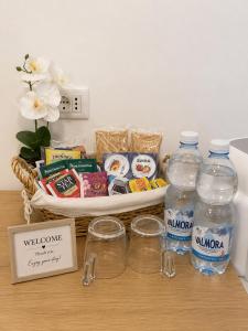 Near Airport Malpensa Pvt Room with Pvt Bath Check-in 24h