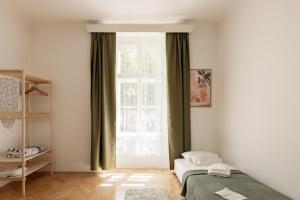 Spacious and Relaxed 2BR Ap for Friends and Families